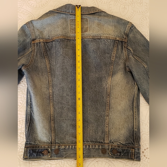 Levi's Denim / Jean Jacket - Picture 4 of 9